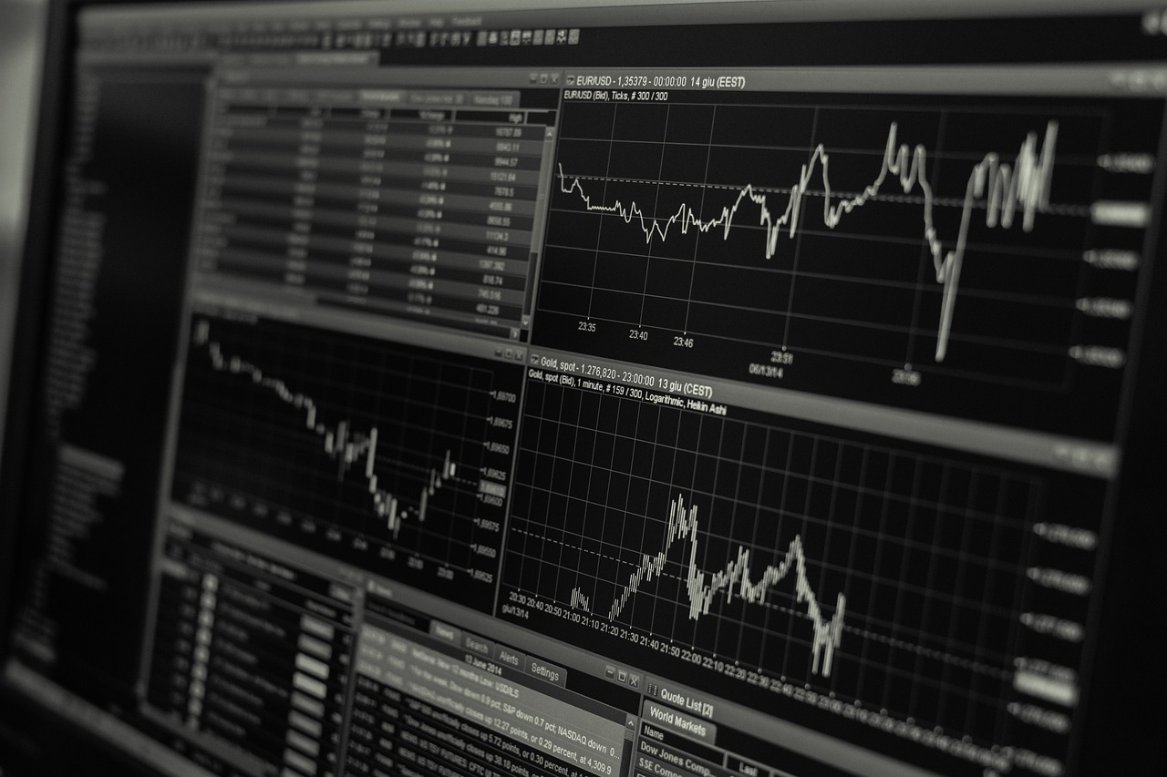 Kleurrijke forex beelden sieren receptiehal. Kleurrijke forex beelden sieren receptiehal.